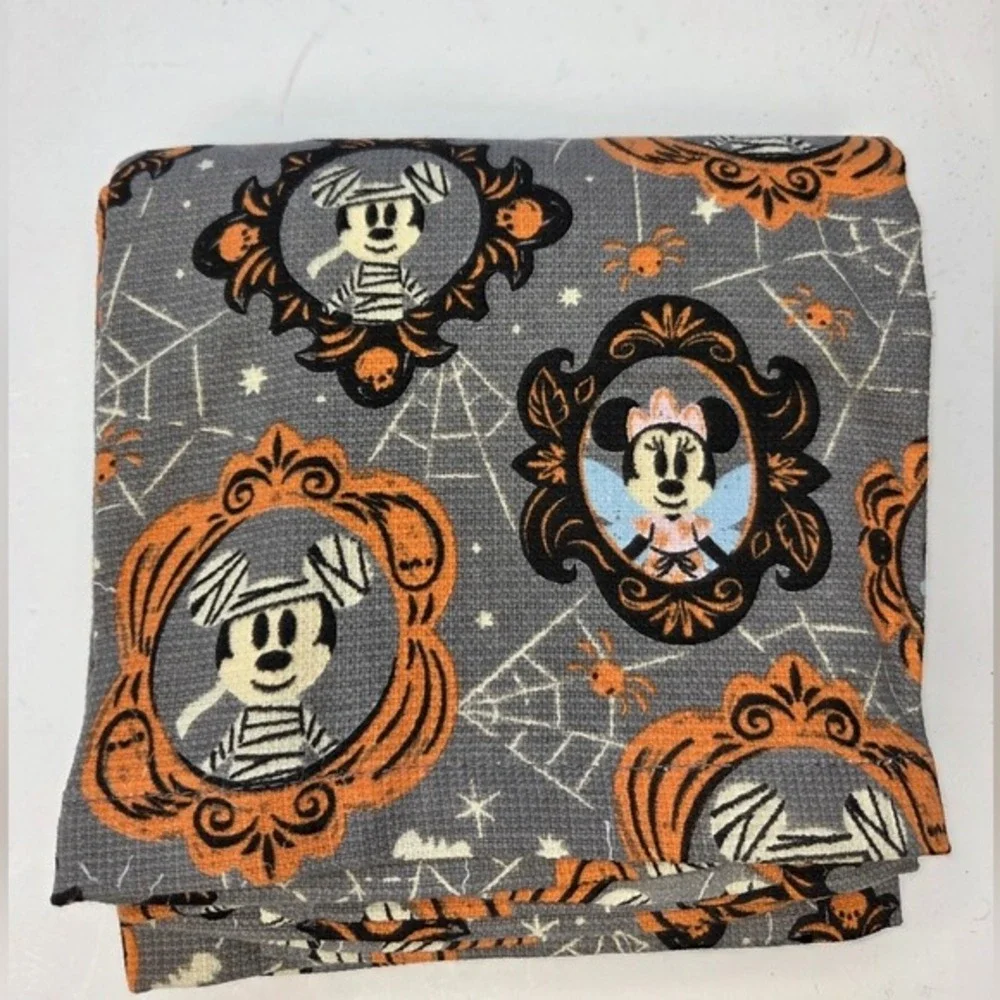 Disney Mickey And Minnie Portrait‎ Photo Frame Halloween Kitchen Towels Set